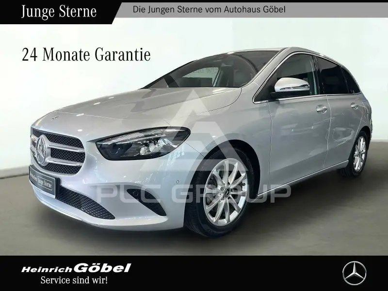 2022 Mercedes Benz B 200
