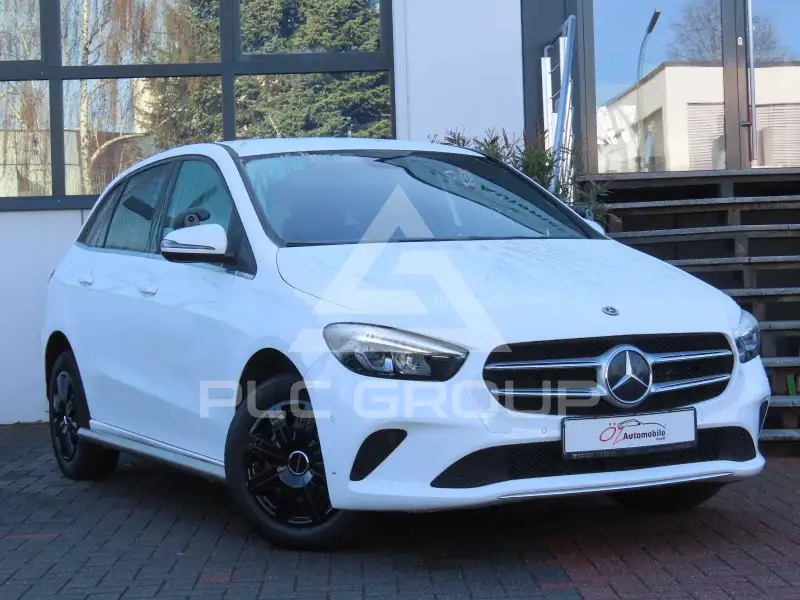 2022 Mercedes Benz B 200