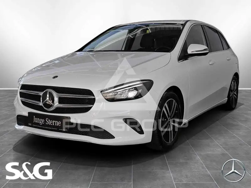 2022 Mercedes Benz B 200