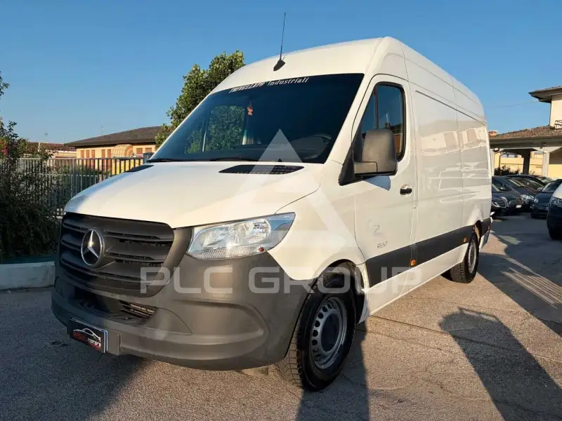 2022 Mercedes Benz Sprinter