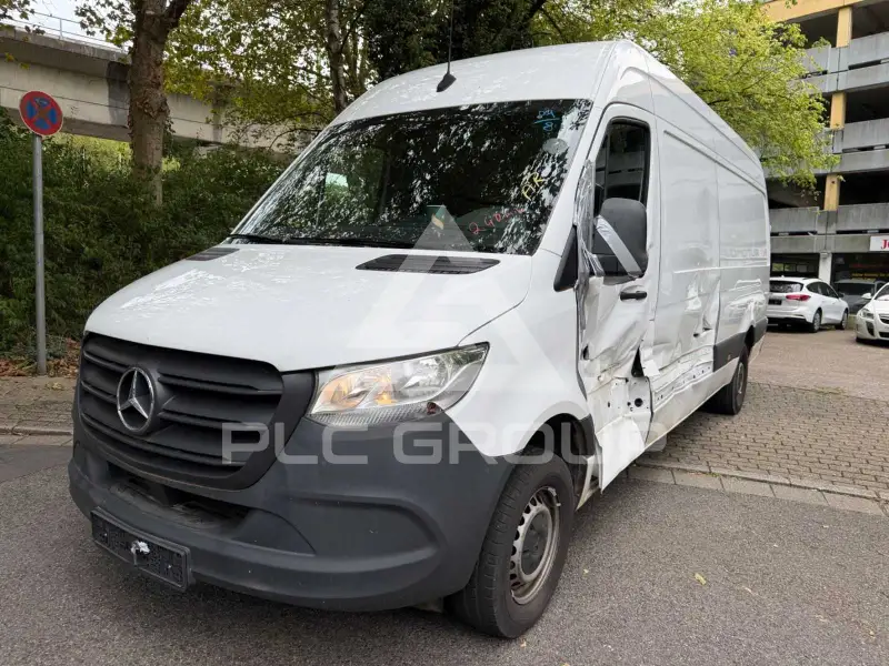 2022 Mercedes Benz Sprinter