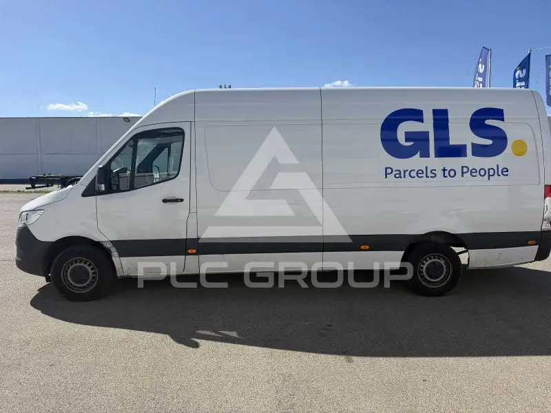 2022 Mercedes Benz Sprinter