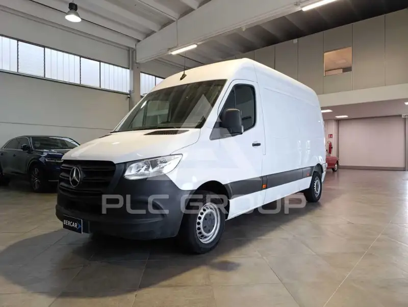 2022 Mercedes Benz Sprinter