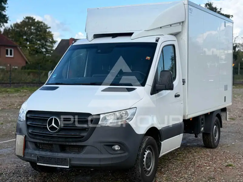 2022 Mercedes Benz Sprinter