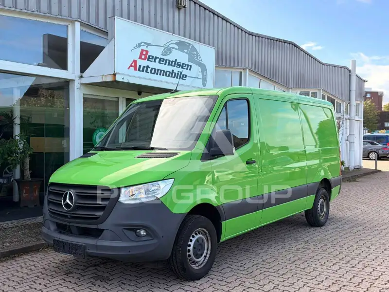 2022 Mercedes Benz Sprinter