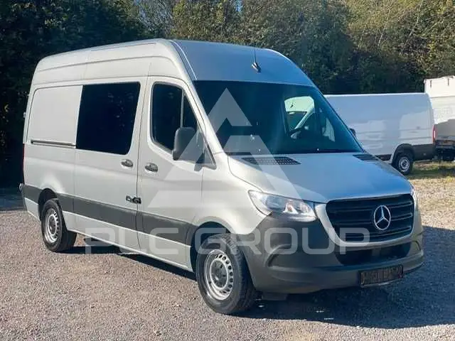 2022 Mercedes Benz Sprinter