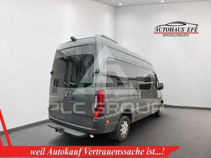2022 Mercedes Benz Sprinter