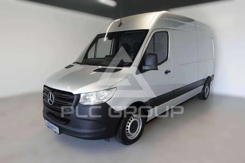 2022 Mercedes Benz Sprinter
