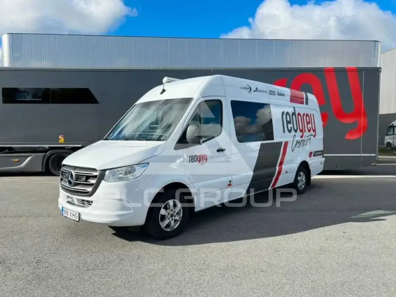 2022 Mercedes Benz Sprinter