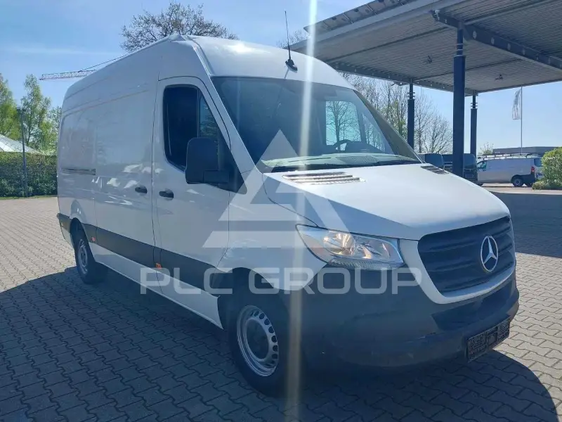 2022 Mercedes Benz Sprinter