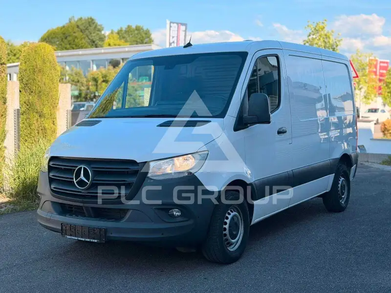 2022 Mercedes Benz Sprinter