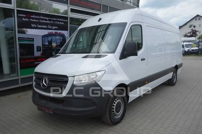 2022 Mercedes Benz Sprinter