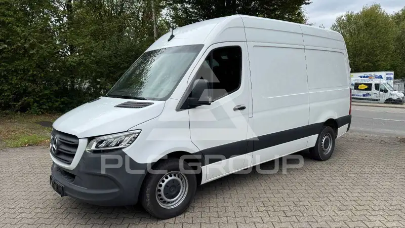 2022 Mercedes Benz Sprinter