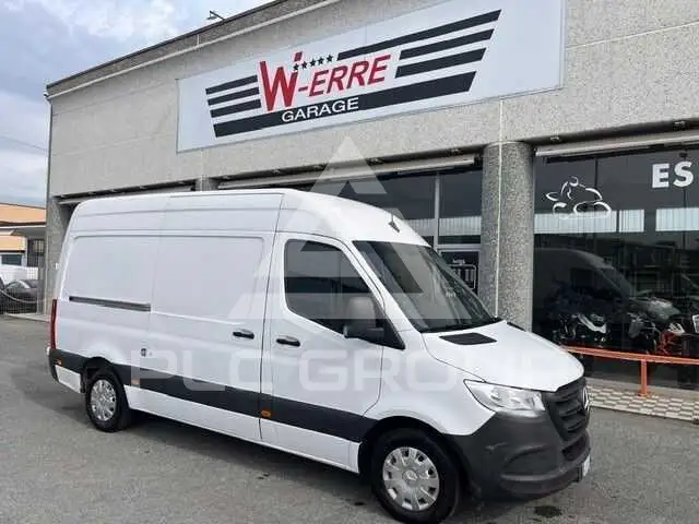 2022 Mercedes Benz Sprinter