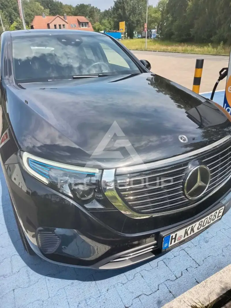 2022 Mercedes Benz EQC
