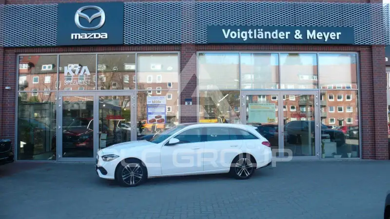 2022 Mercedes Benz E 300