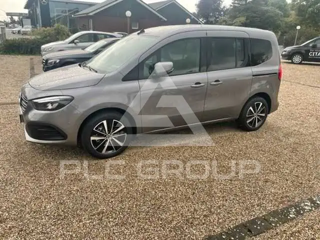 2022 Mercedes Benz Other