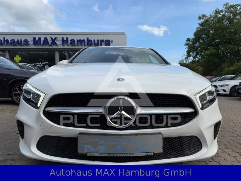 2022 Mercedes Benz A 180