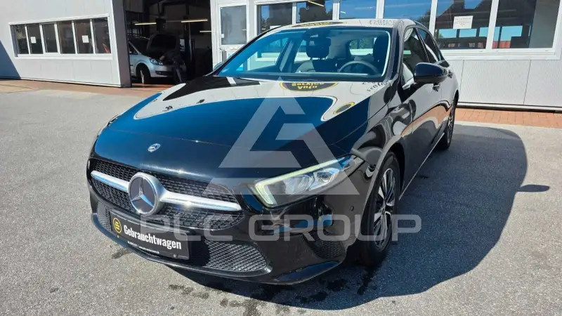 2022 Mercedes Benz A 180