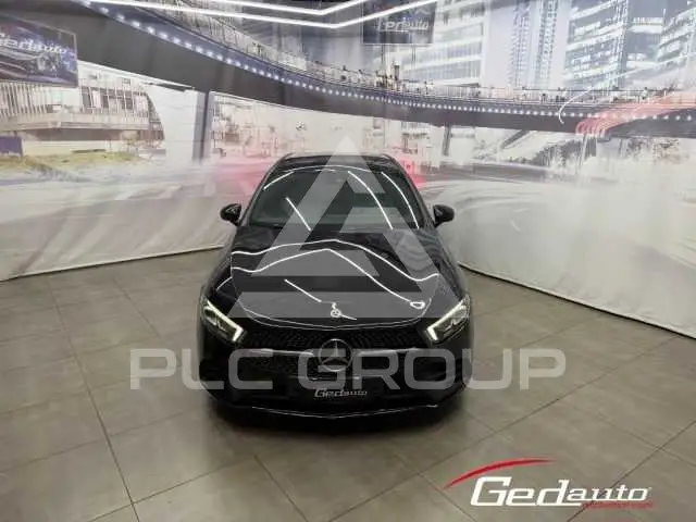 2022 Mercedes Benz A 180