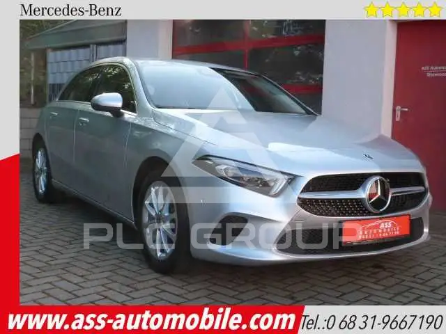 2022 Mercedes Benz A 180