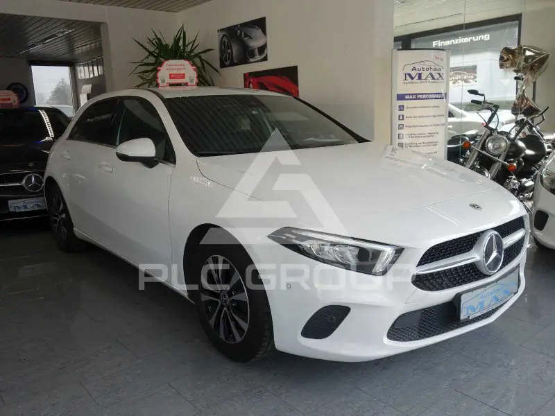 2022 Mercedes Benz A 180