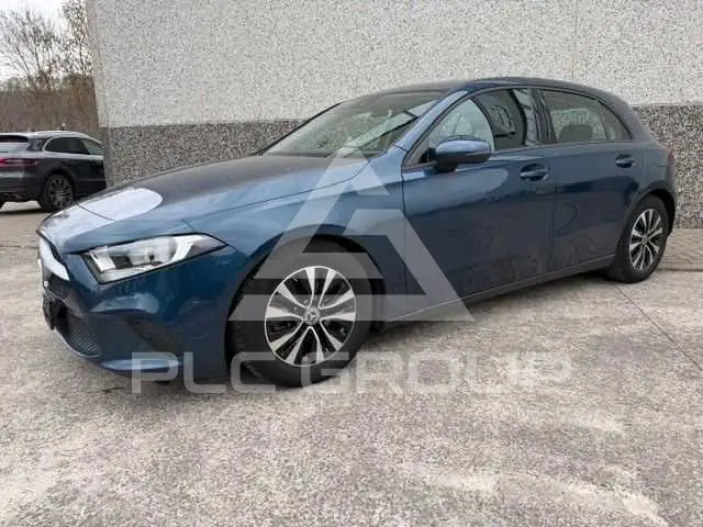 2022 Mercedes Benz A 180