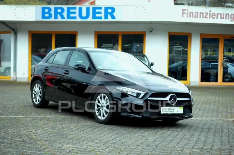 2022 Mercedes Benz A 180
