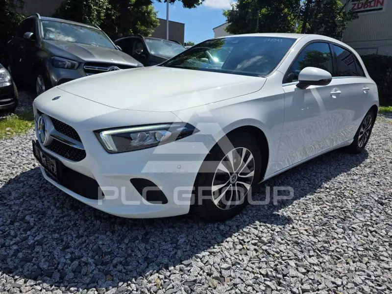 2022 Mercedes Benz A 180