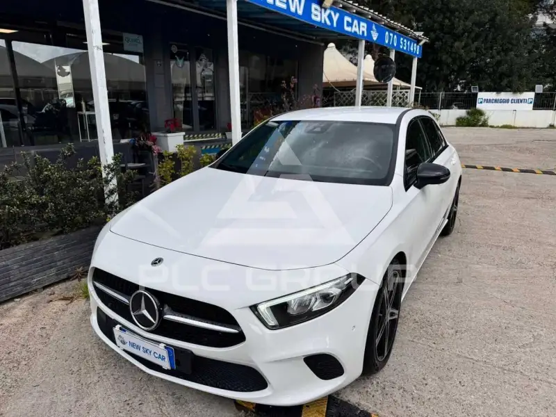 2022 Mercedes Benz A 180