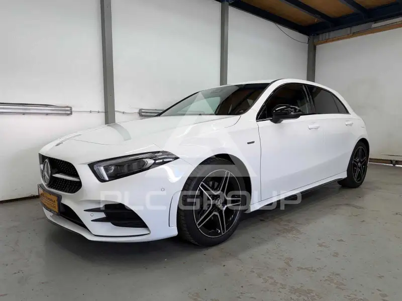 2022 Mercedes Benz A 180