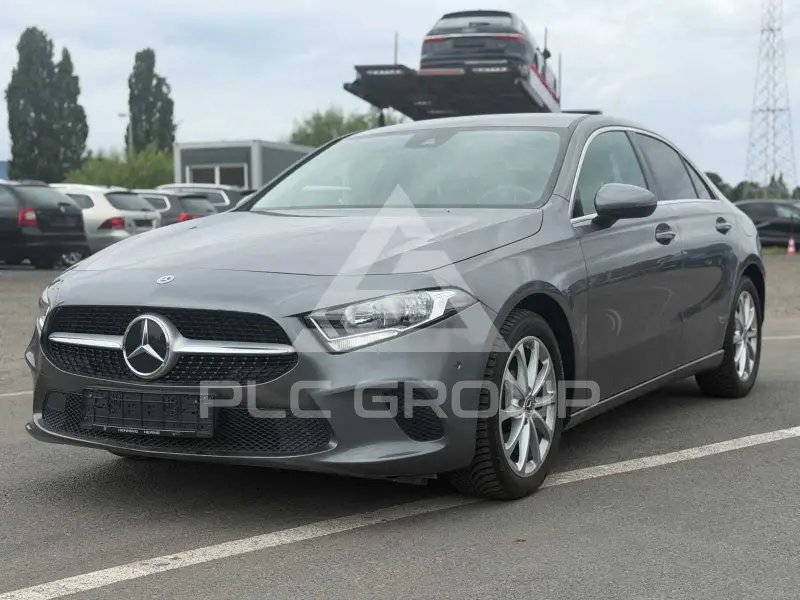 2022 Mercedes Benz A 180