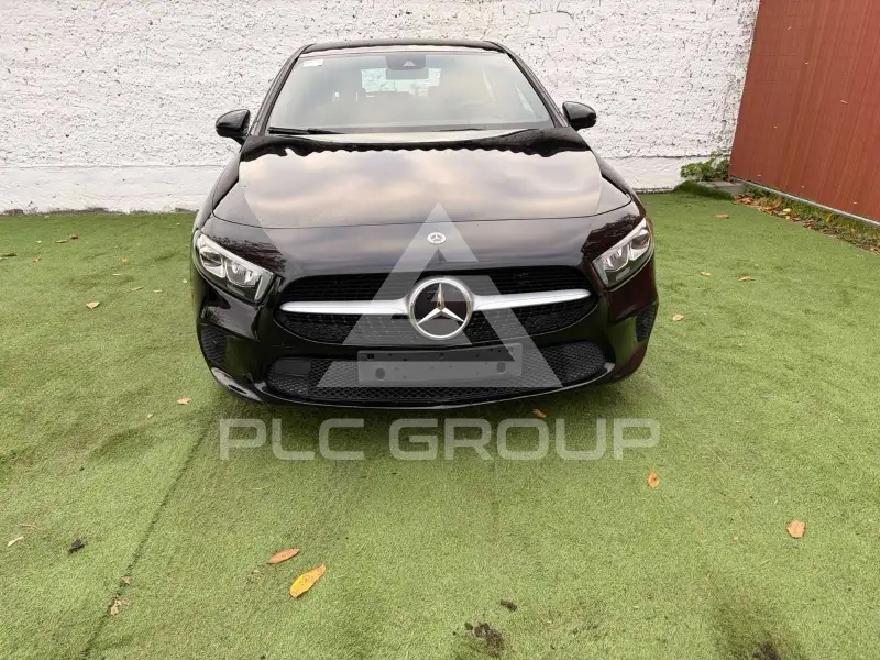 2022 Mercedes Benz A 180