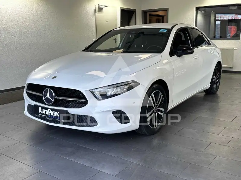 2022 Mercedes Benz A 200