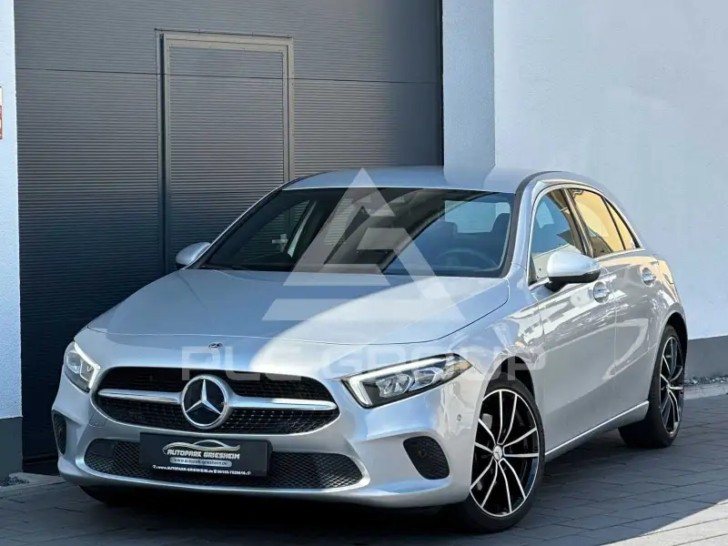 2022 Mercedes Benz A 200