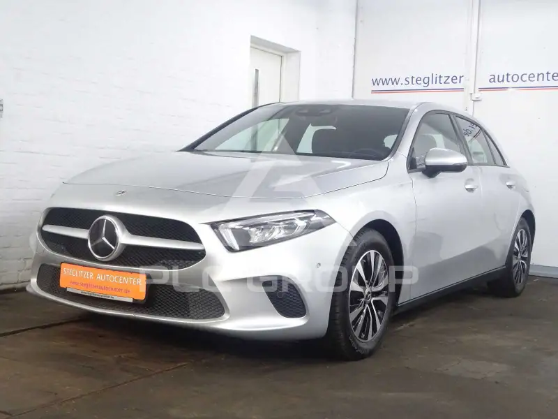 2022 Mercedes Benz A 200