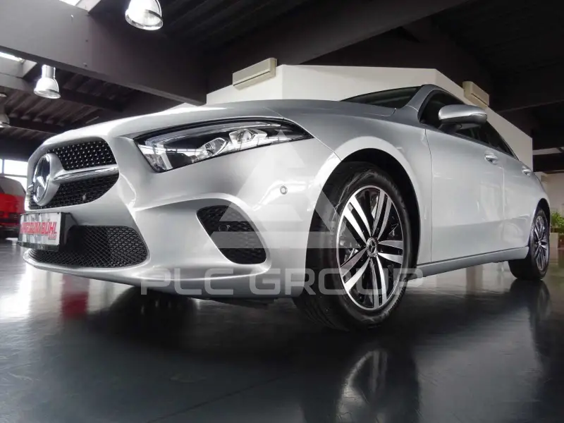 2022 Mercedes Benz A 200