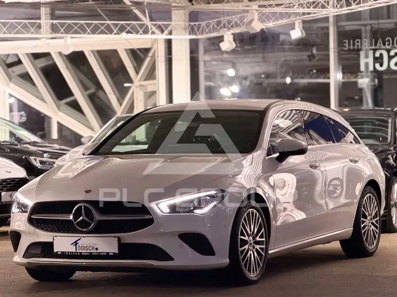 2022 Mercedes Benz CLA 200