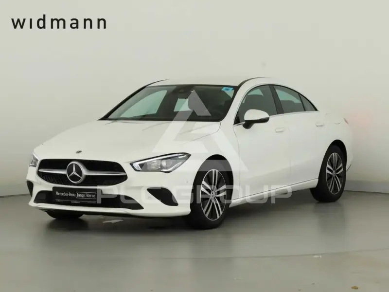 2022 Mercedes Benz CLA 200