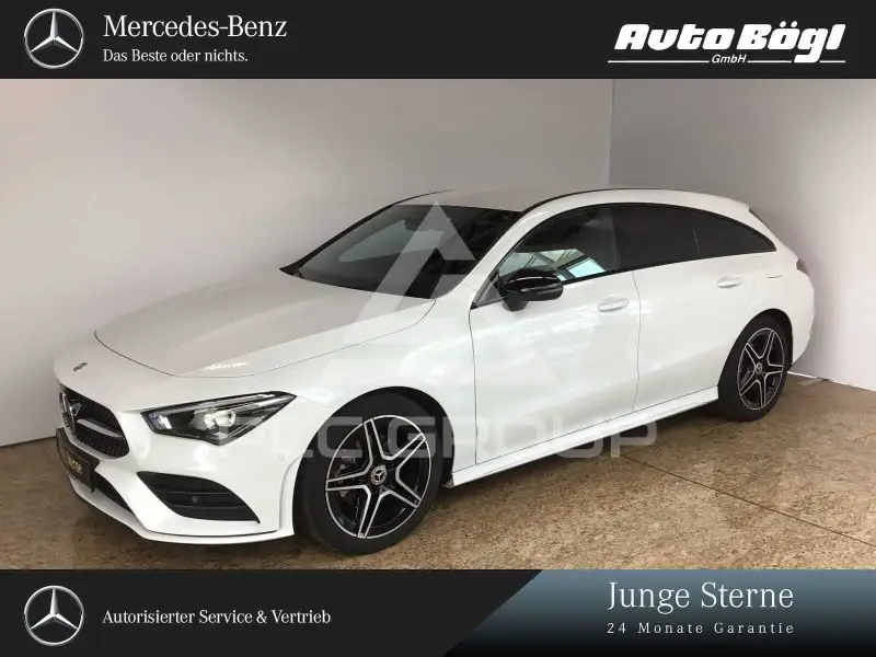 2022 Mercedes Benz CLA 200