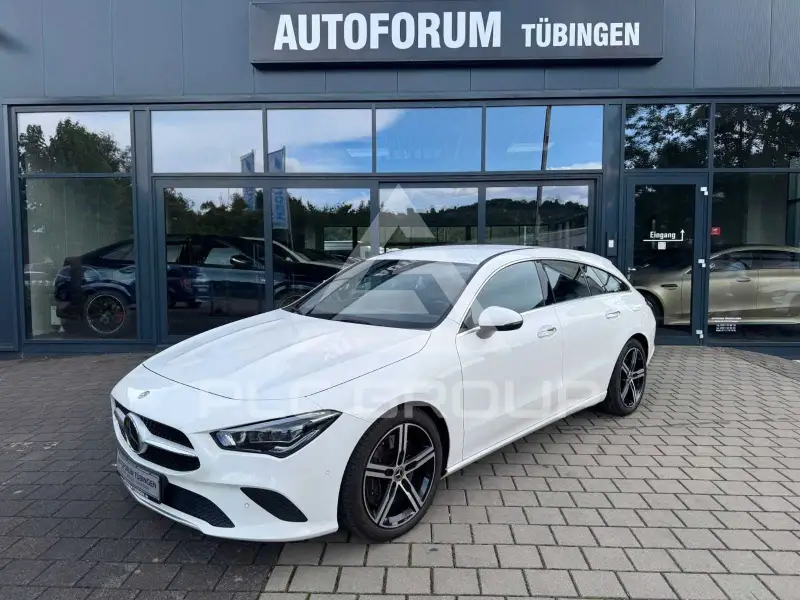 2022 Mercedes Benz CLA 200
