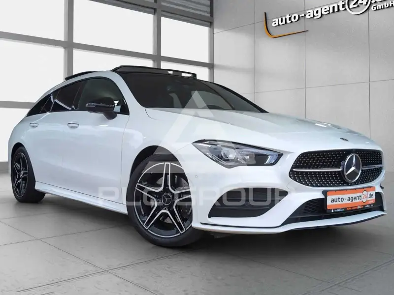 2022 Mercedes Benz CLA 200