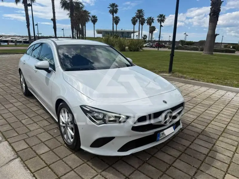 2022 Mercedes Benz CLA 180