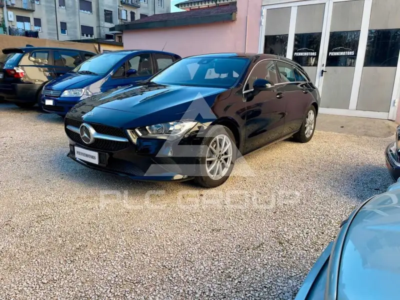 2022 Mercedes Benz CLA 180
