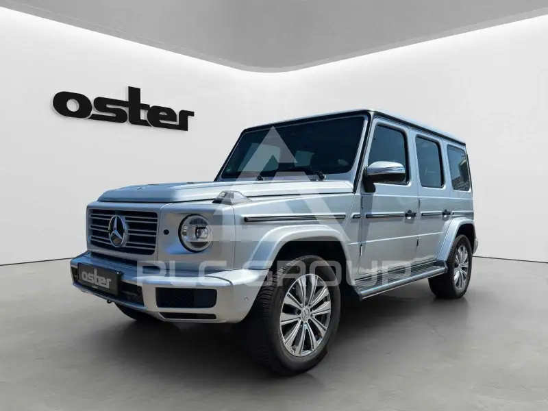 2022 Mercedes Benz G 400
