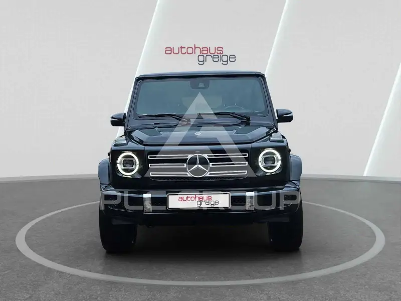 2022 Mercedes Benz G 400