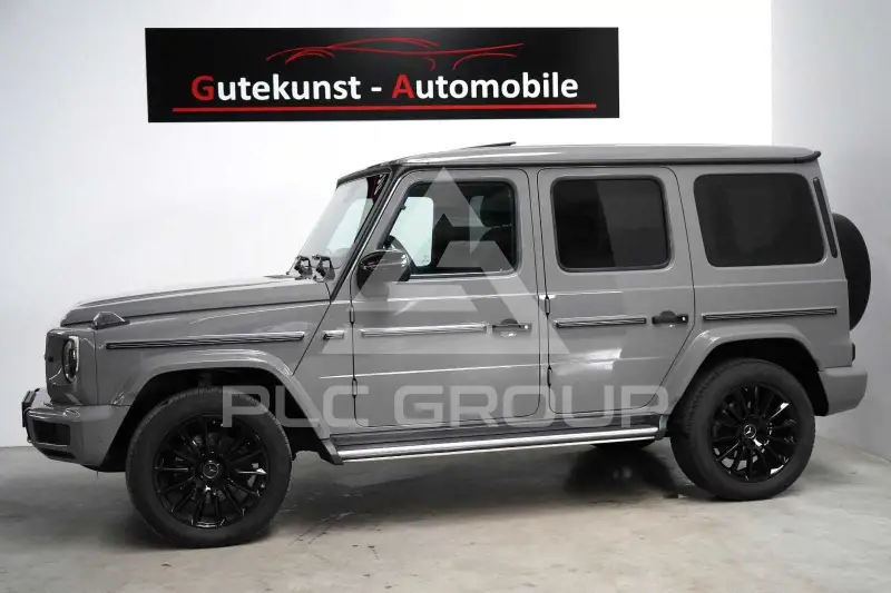 2022 Mercedes Benz G 400