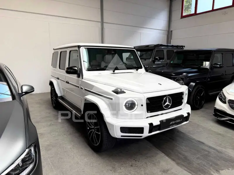 2022 Mercedes Benz G 400