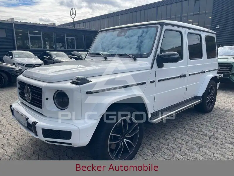 2022 Mercedes Benz G 400