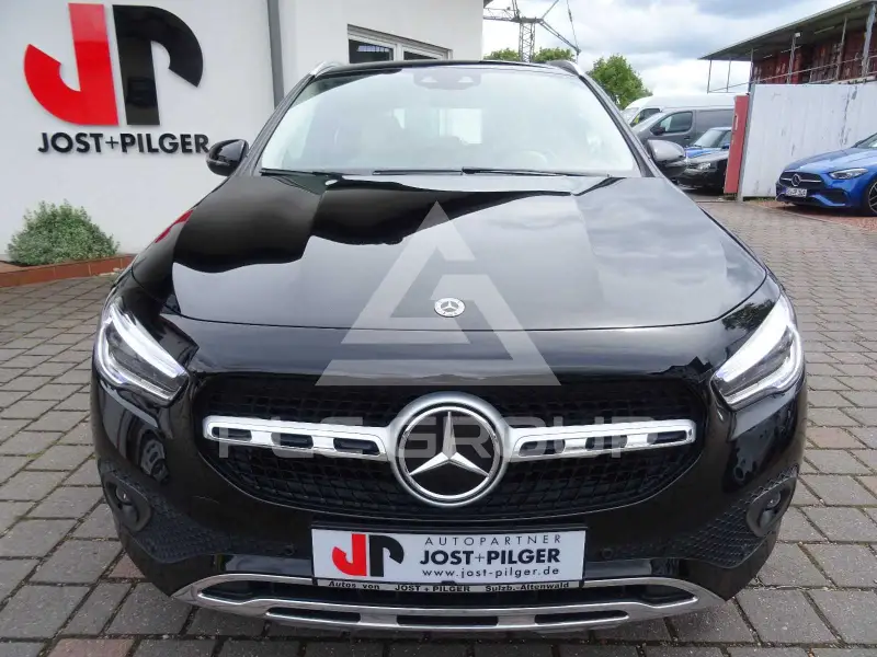 2022 Mercedes Benz GLA-Class